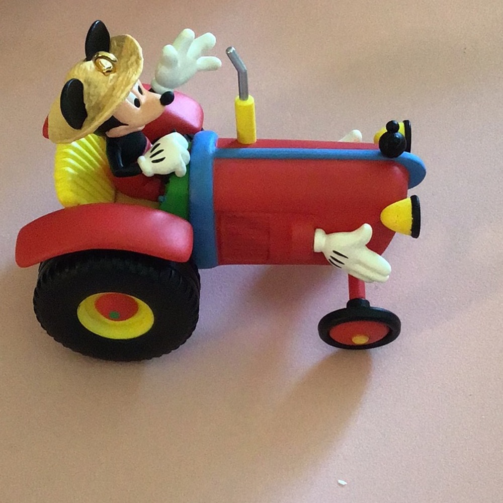 Hallmark Keepsake Disney Ornament Mickey Down on the Farm - Picture 2 of 3